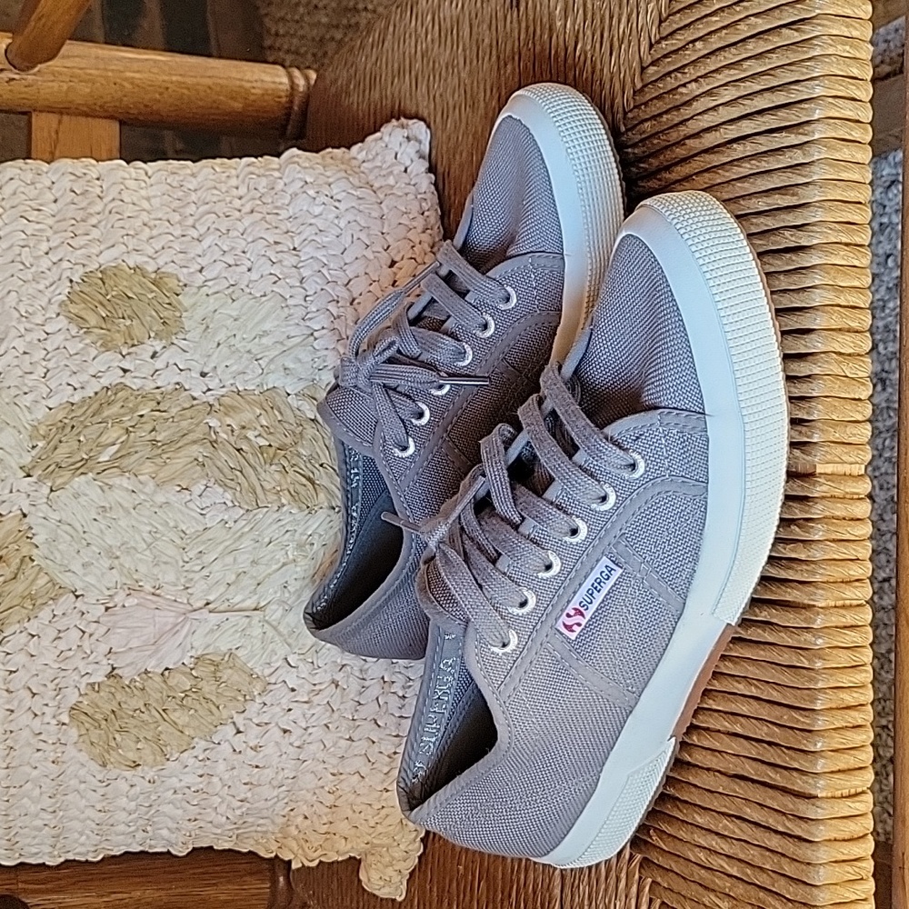 Superga gray, lace up sneaker, size 9 women's, 7.5 mens